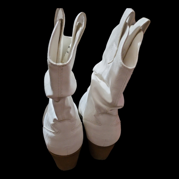 White Mid-Calf Slouchy White Cowboy Boots - Picture 11 of 14